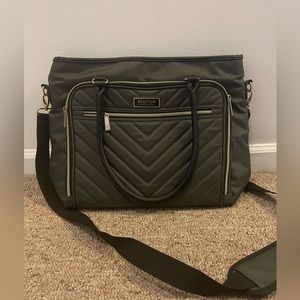 Kenneth Cole Reaction Chelsea Chevron Laptop Bag in Green